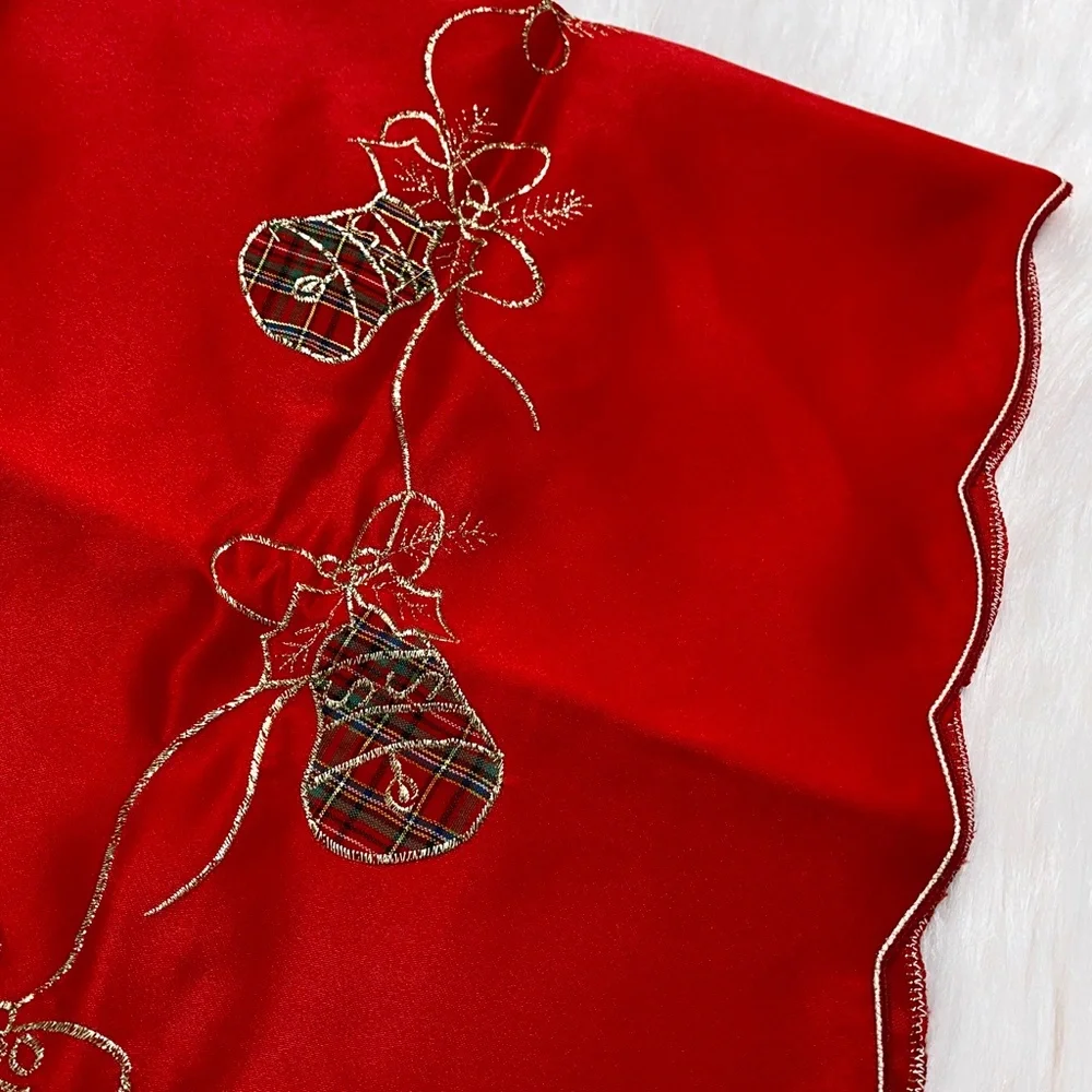 2 Piece Red Christmas Table Cloth and Runner Set